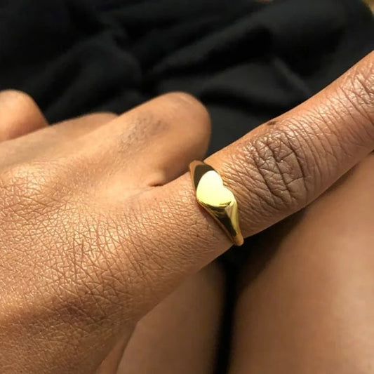 Minimal Couple Heart Ring