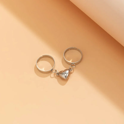 Linked Heart Couple Rings