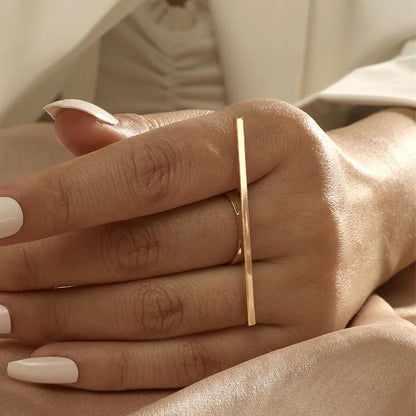 Minimal Long Strip Ring