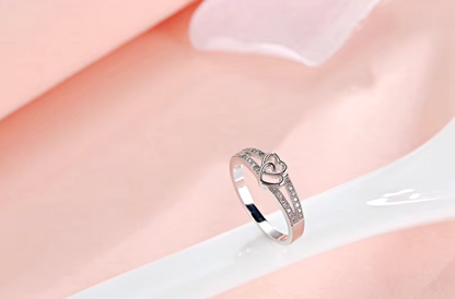 Double Crossed Heart Ring