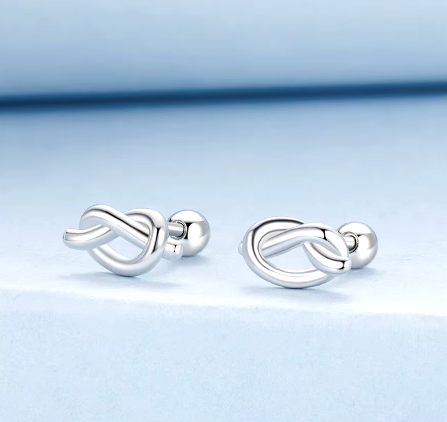 Simple Knot Stud Earrings