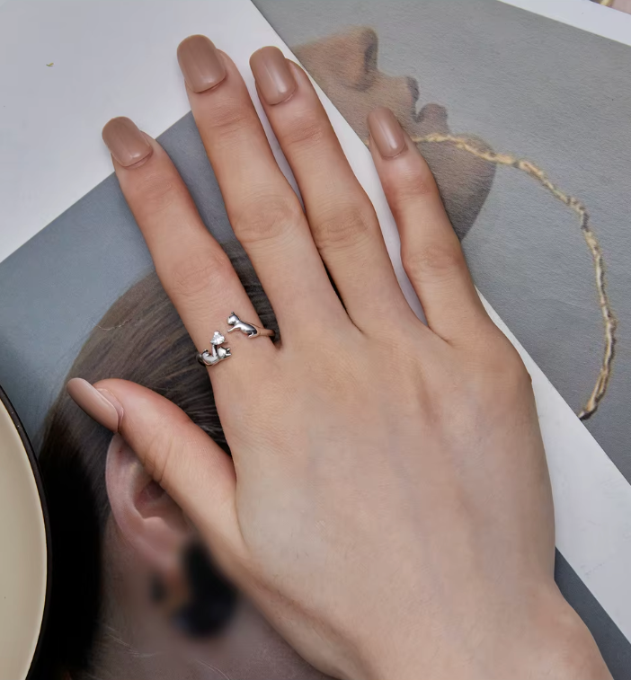 Silver Cat Heart Ring