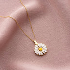 Personalized Daisy Name Necklace