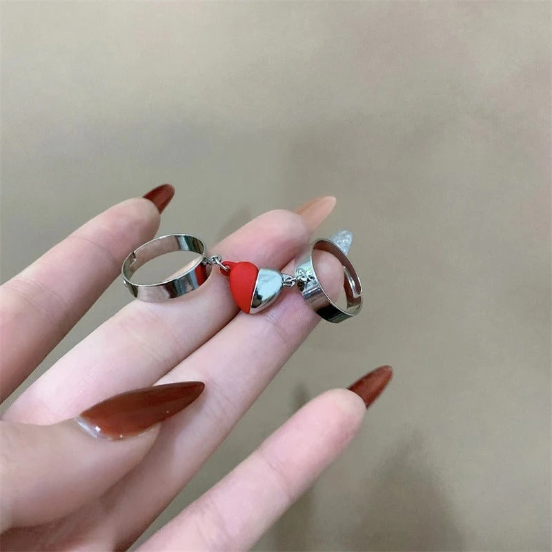 Linked Heart Couple Rings