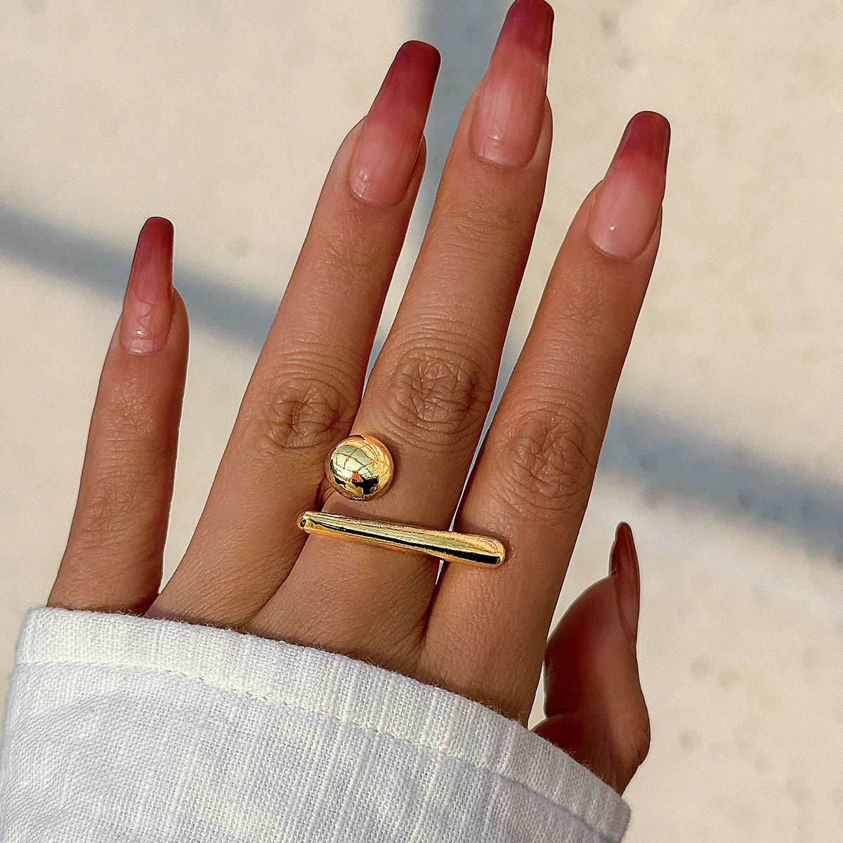 Geometric Tiny Ball Ring