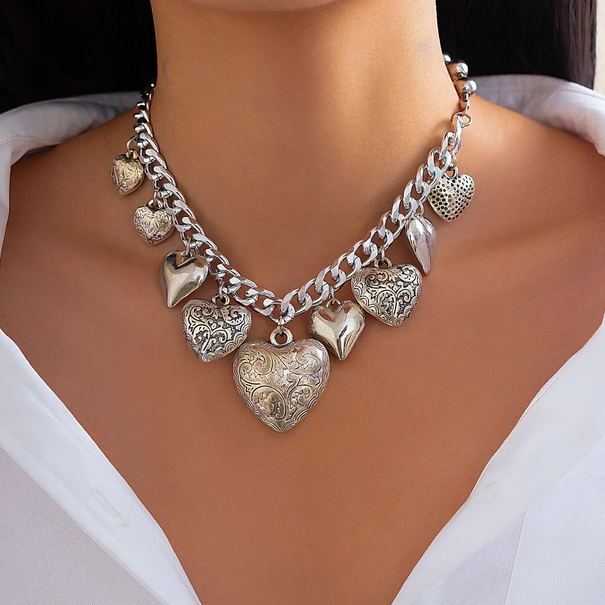 2 PCS Exaggerated Heart Necklace & Bracelet Set