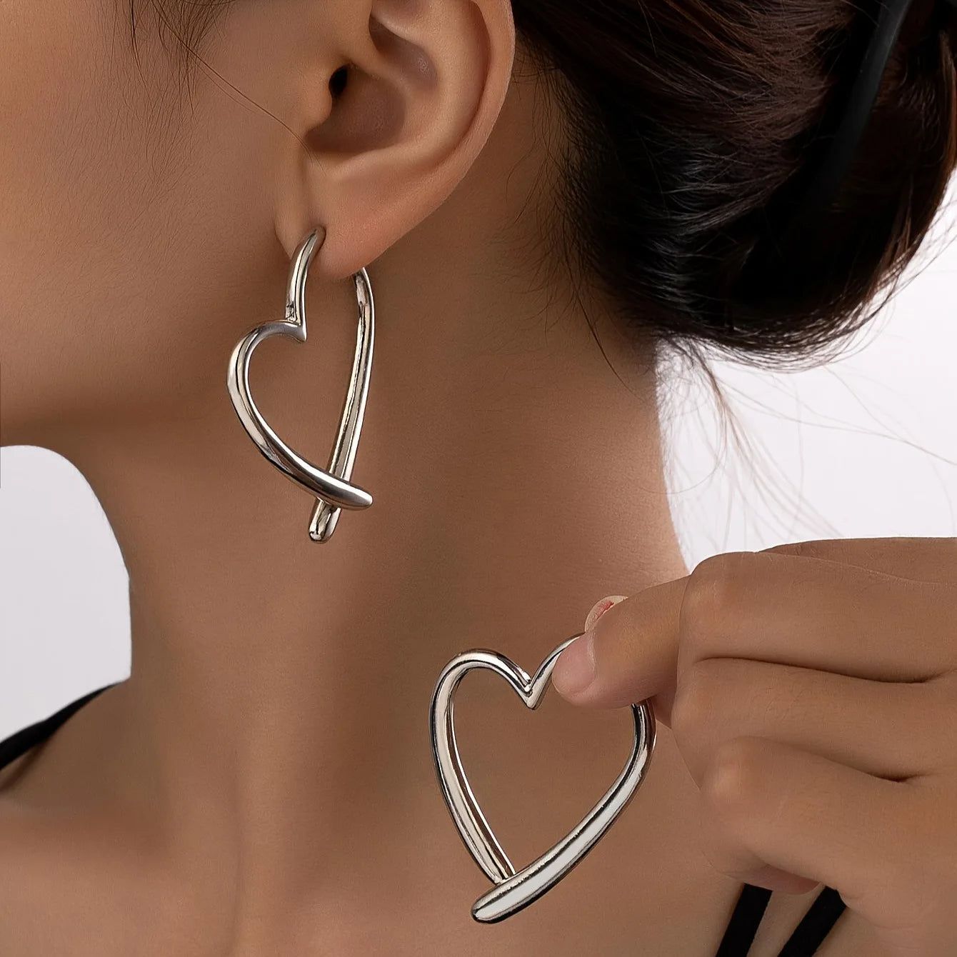 Personality Love Earrings