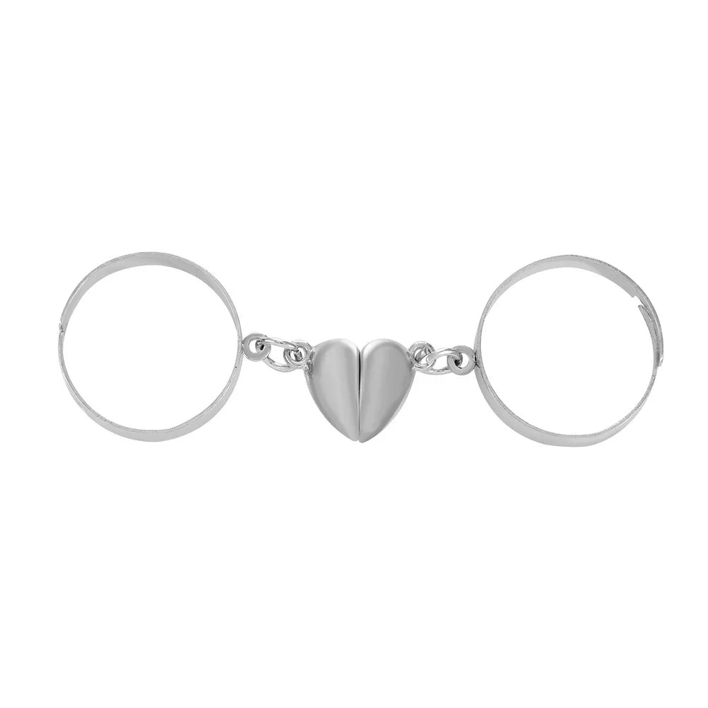 Linked Heart Couple Rings