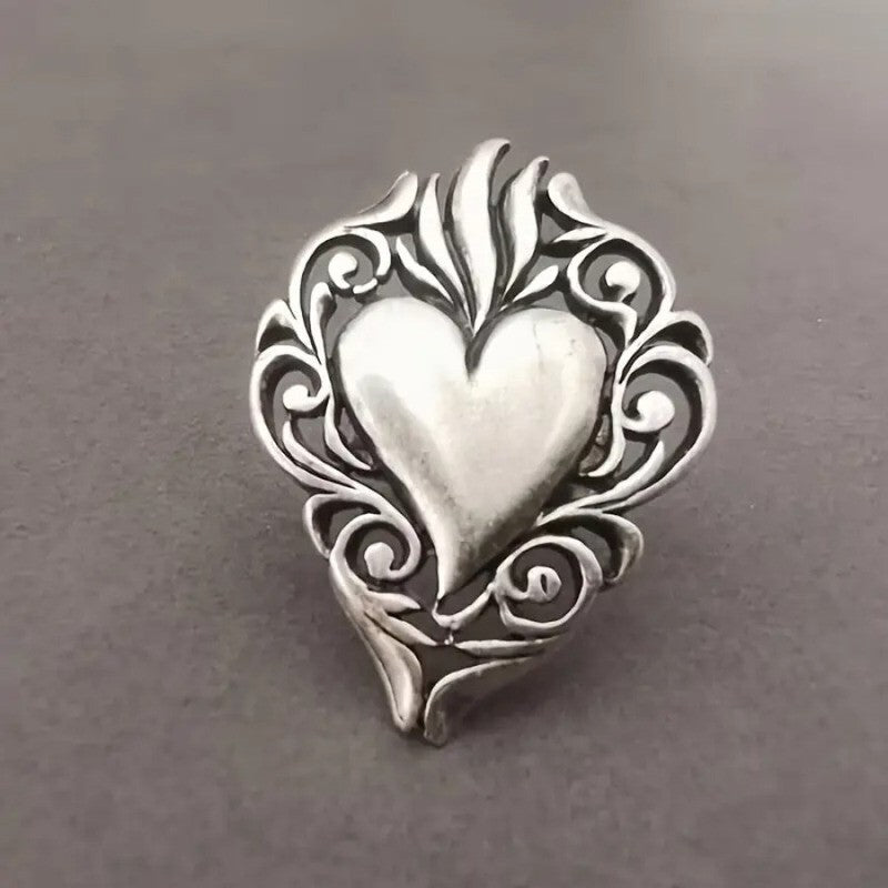 Vintage Filigree Heart Ring