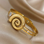 18k Vintage Spiral Stone Bangle