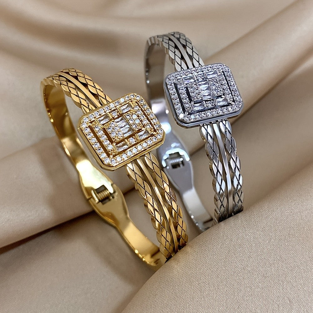 18k Geometric Square Cuff Bracelet