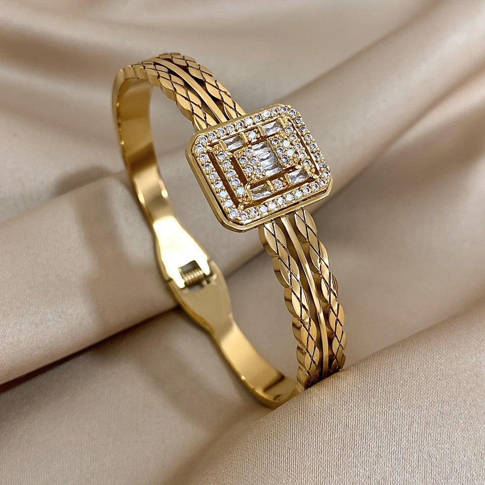 18k Geometric Square Cuff Bracelet