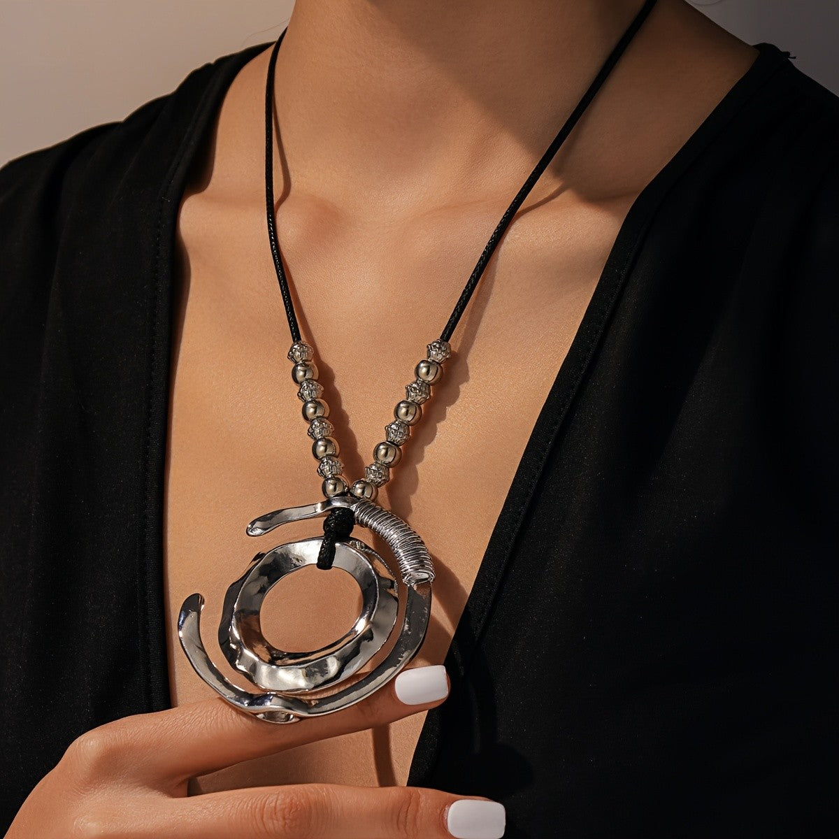 Vintage Geometric Wave Pendant Necklace