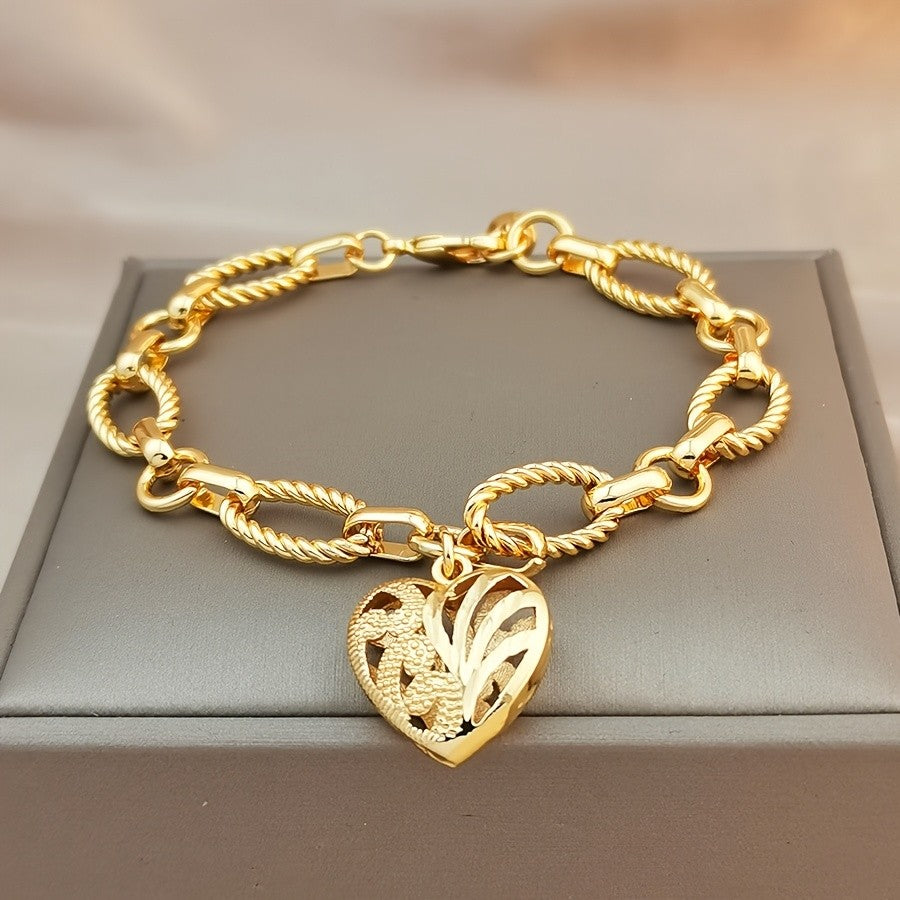 Gold Heart Charm Chain Bracelet