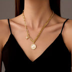 18k Star Moon Pendant Necklace