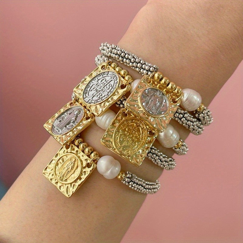 18k Square Portrait Pearl Bracelet