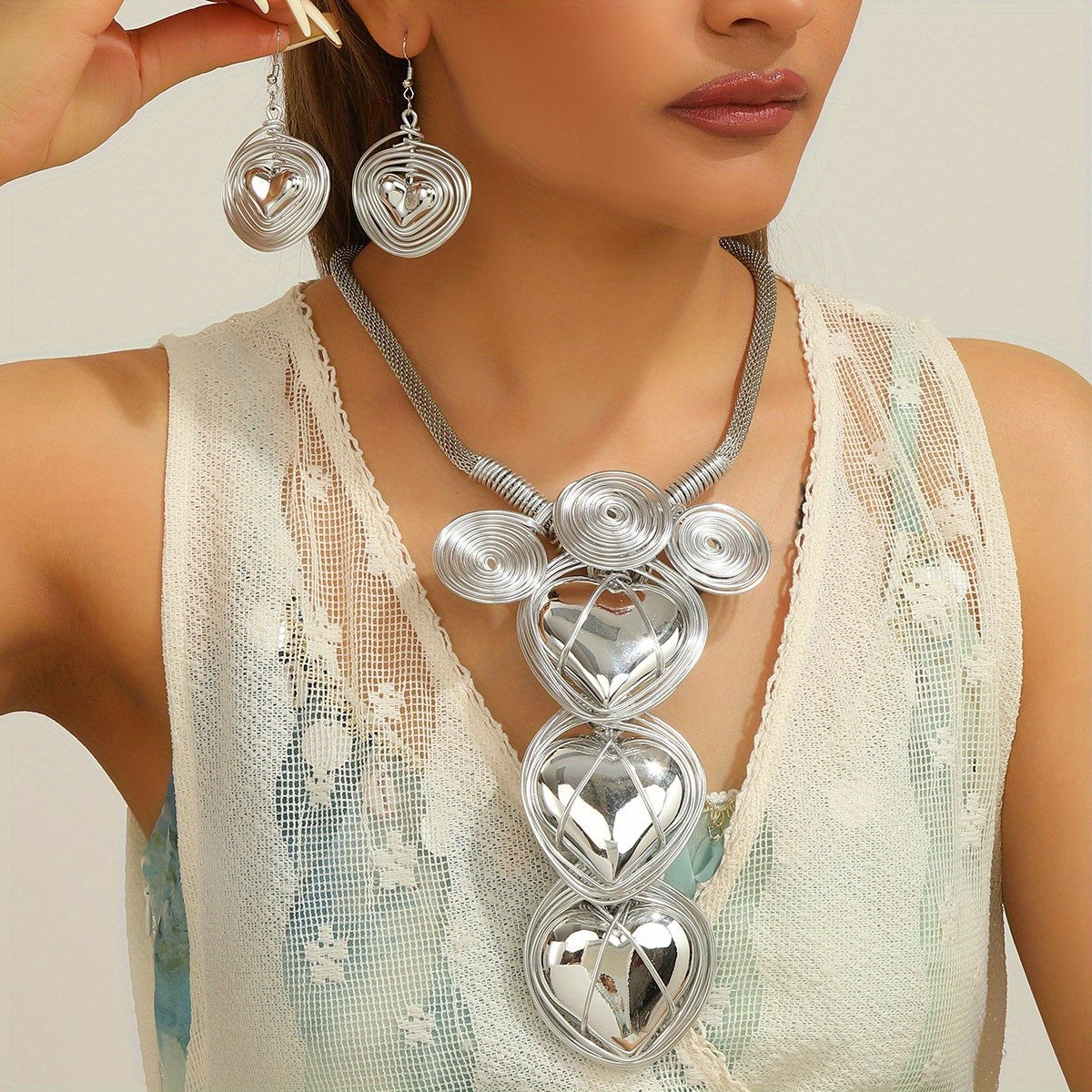 Vintage Gold Heart Coil Necklace Set