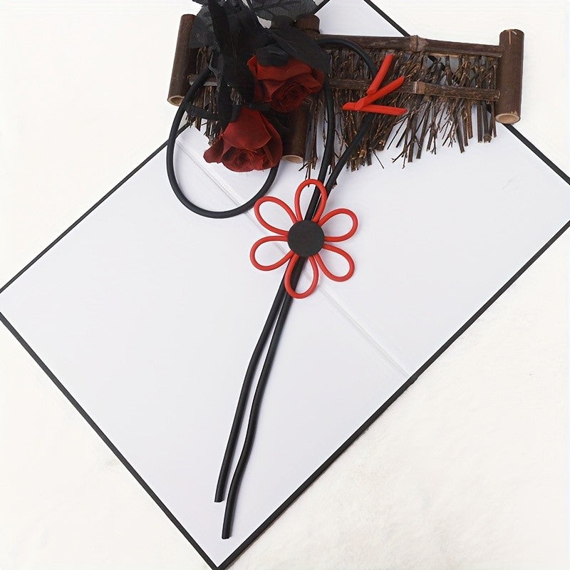 Asymmetric Floral Silicone Necklace