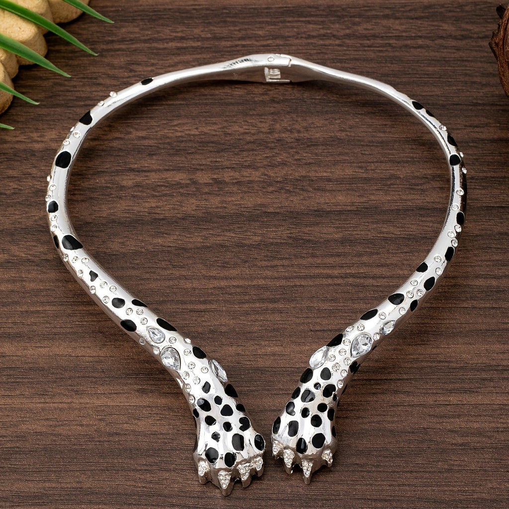 Vintage Leopard Claw Choker Necklace