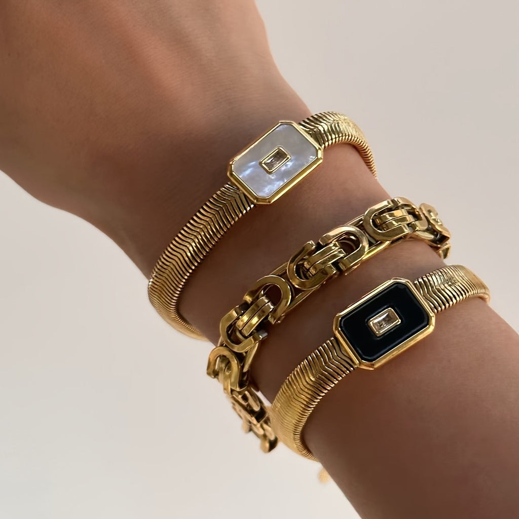 18k Vintage Rectangular Stone Bangle