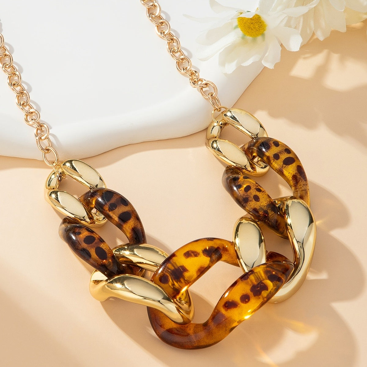 Vintage Geometric Leopard Link Necklace