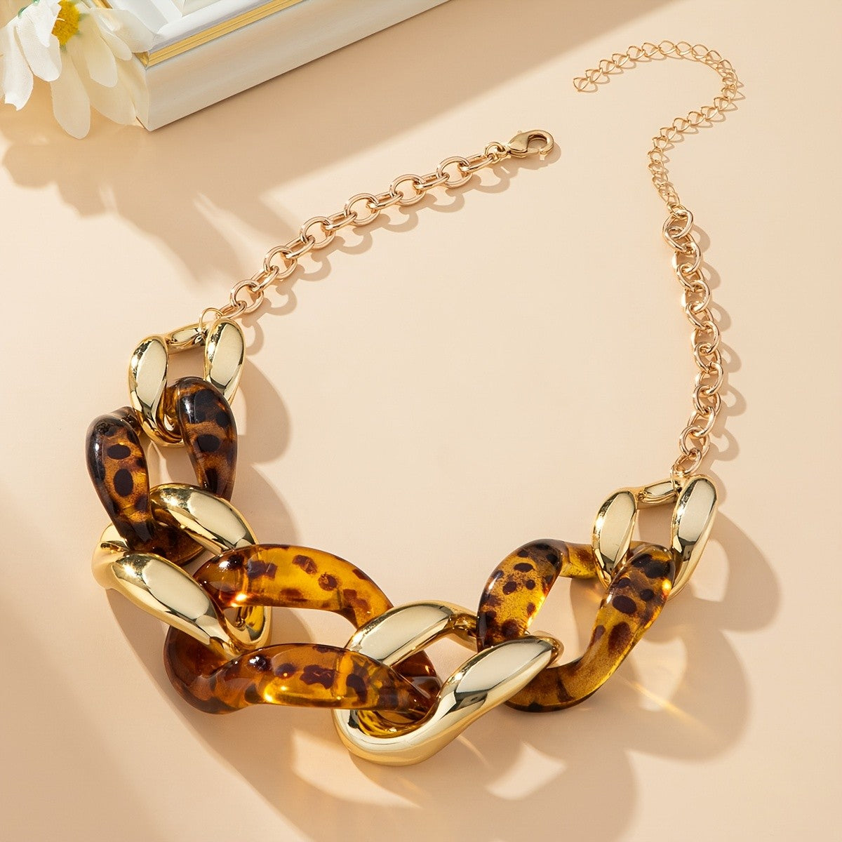 Vintage Geometric Leopard Link Necklace