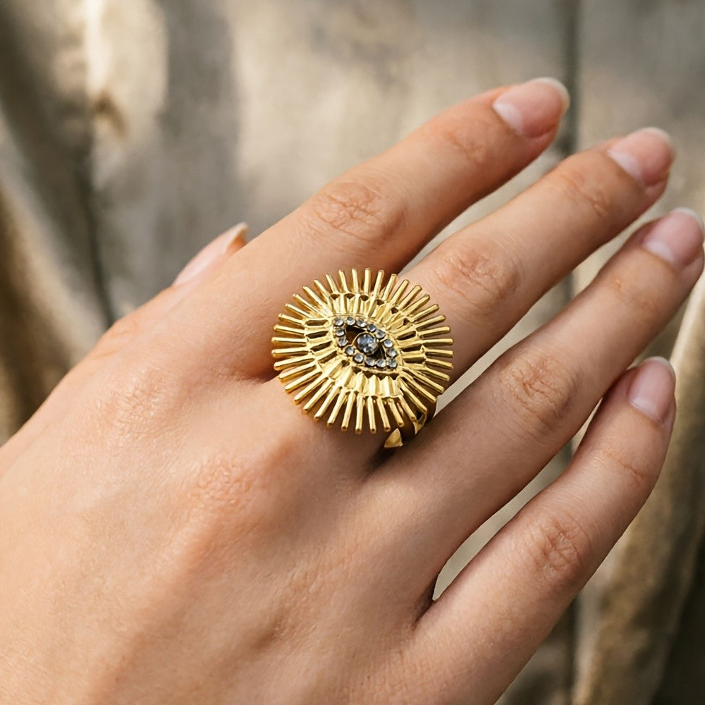 18k Vintage Sunburst Eye Ring