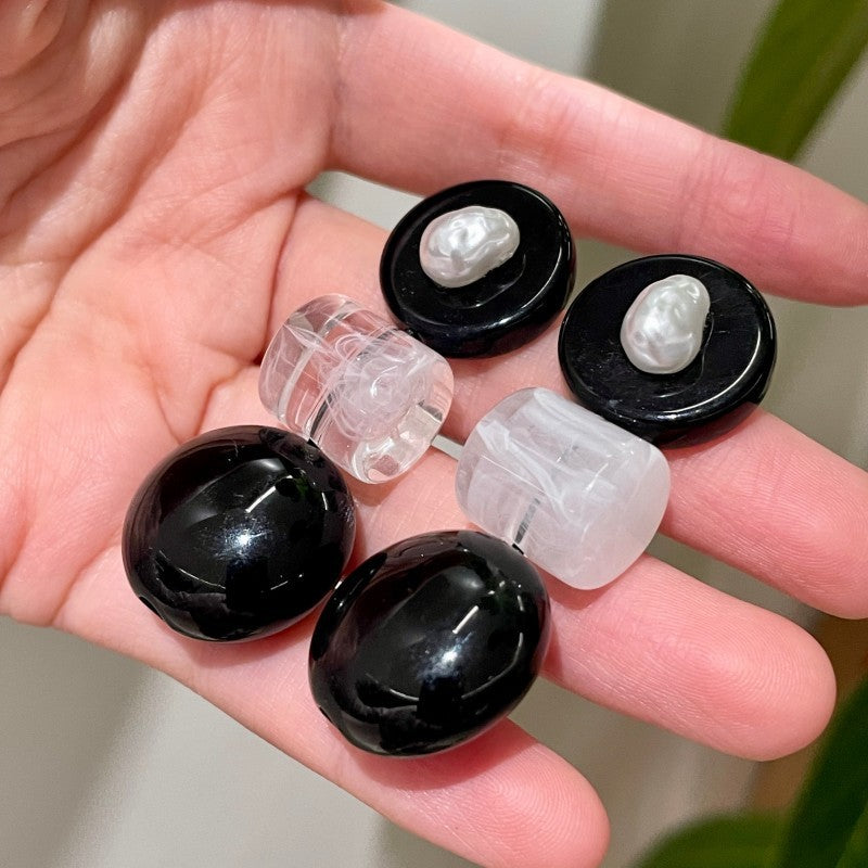 Vintage Black Round Pearl Stud Earrings