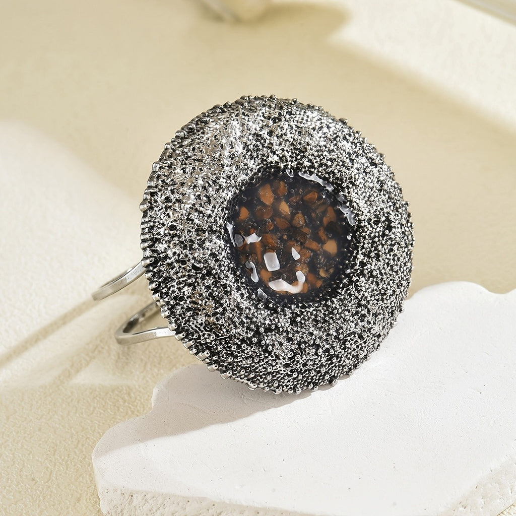 Vintage Geometric Round Open Bangle
