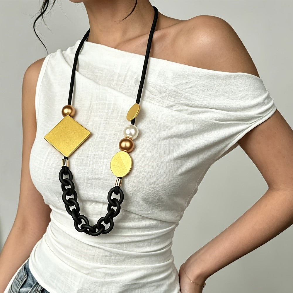 Geometric Chunky Chain Necklace