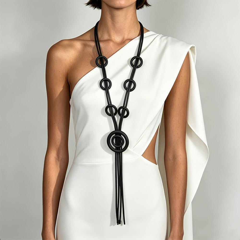 Geometric Circle Tassel Necklace