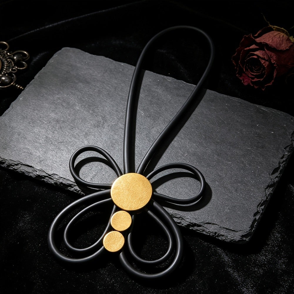 Geometric Butterfly Silica Gel Necklace