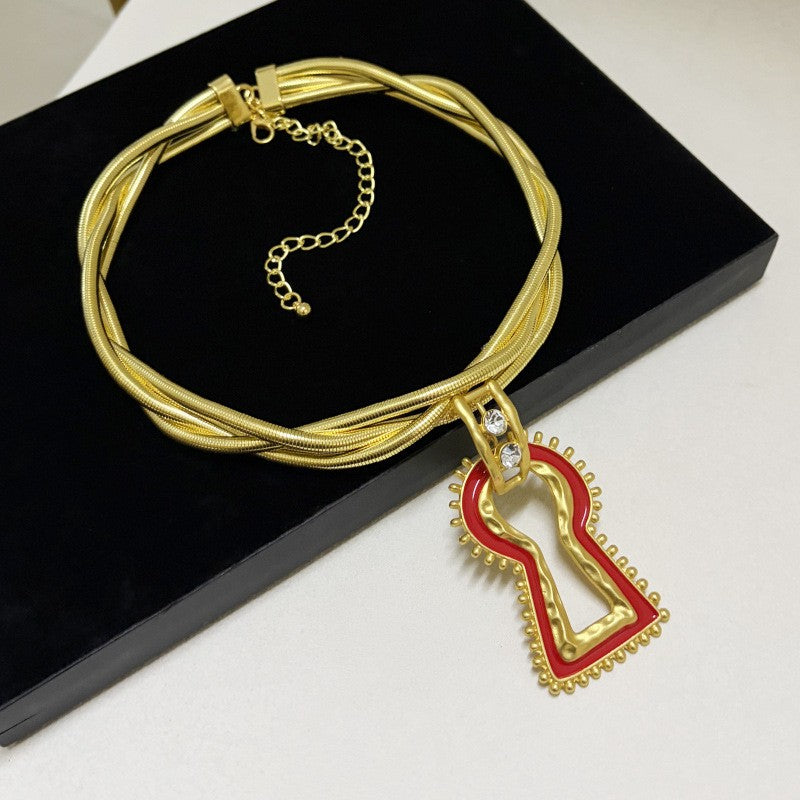 French Style Keyhole Pendant Choker Necklace
