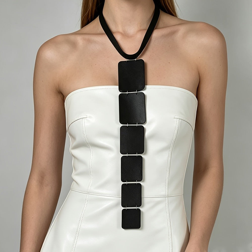 Geometric Square Link Choker Necklace