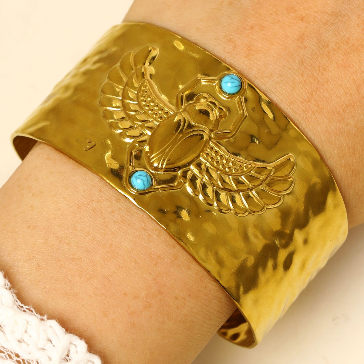 Vintage Wide Beetle Cuff Bracelet