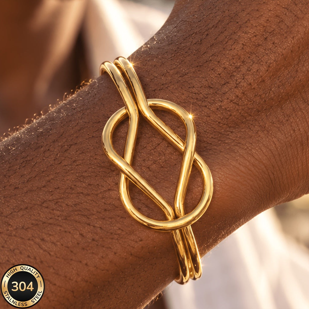 18k Interlocking Knot Bangle