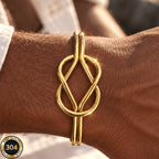 18k Interlocking Knot Bangle