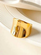 Geometric Wide Band Ring