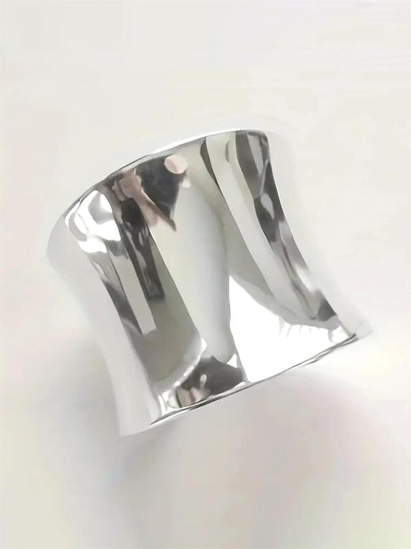 Geometric Wide Band Ring