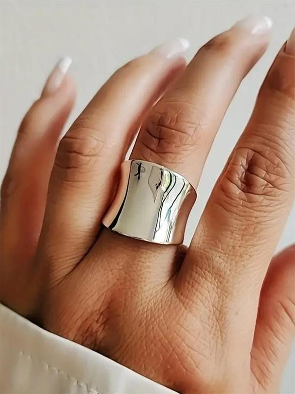 Geometric Wide Band Ring