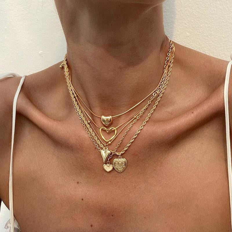 Layered Heart Pendant Necklace Set