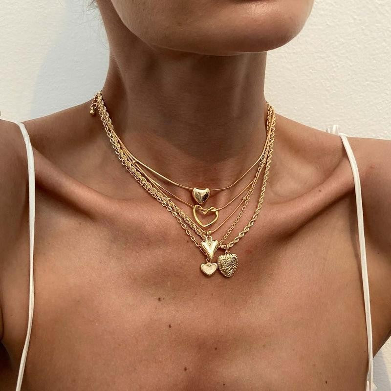 Layered Heart Pendant Necklace Set