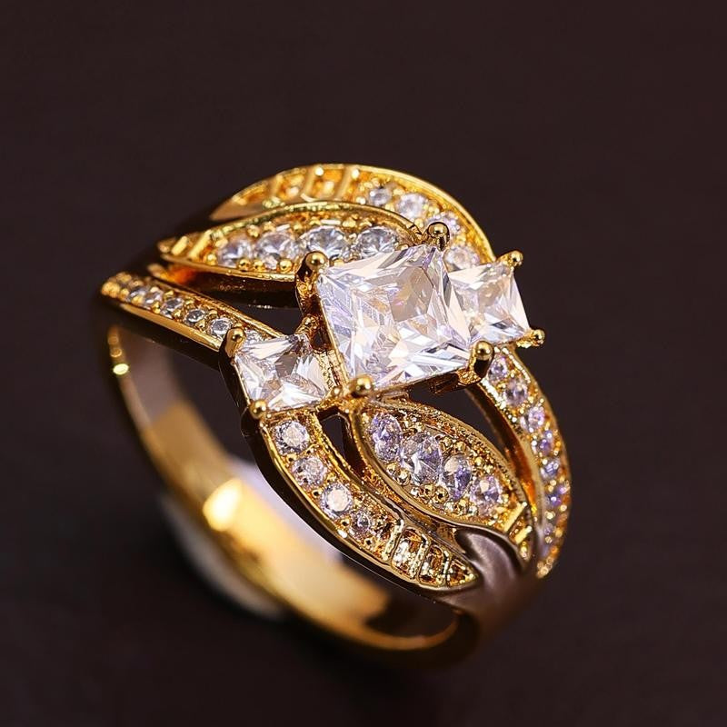 Intertwined Square Stone Ring