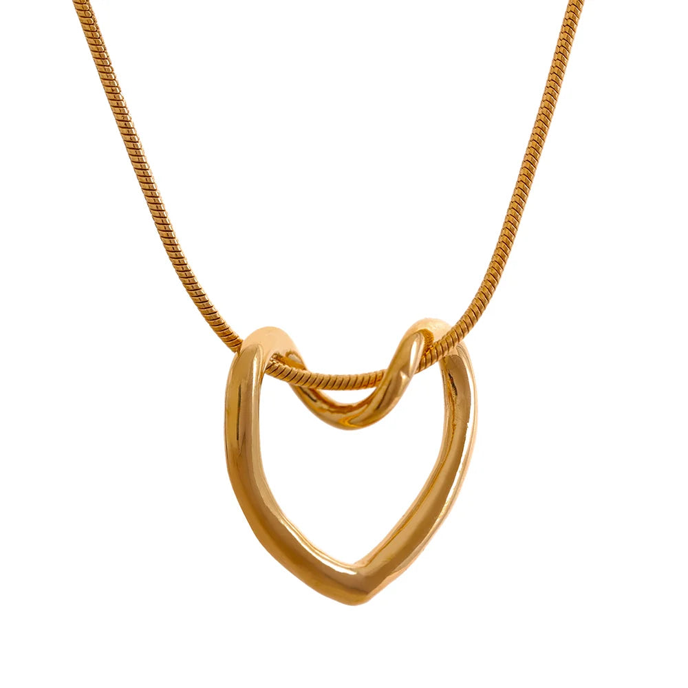 Minimal Heart Necklace